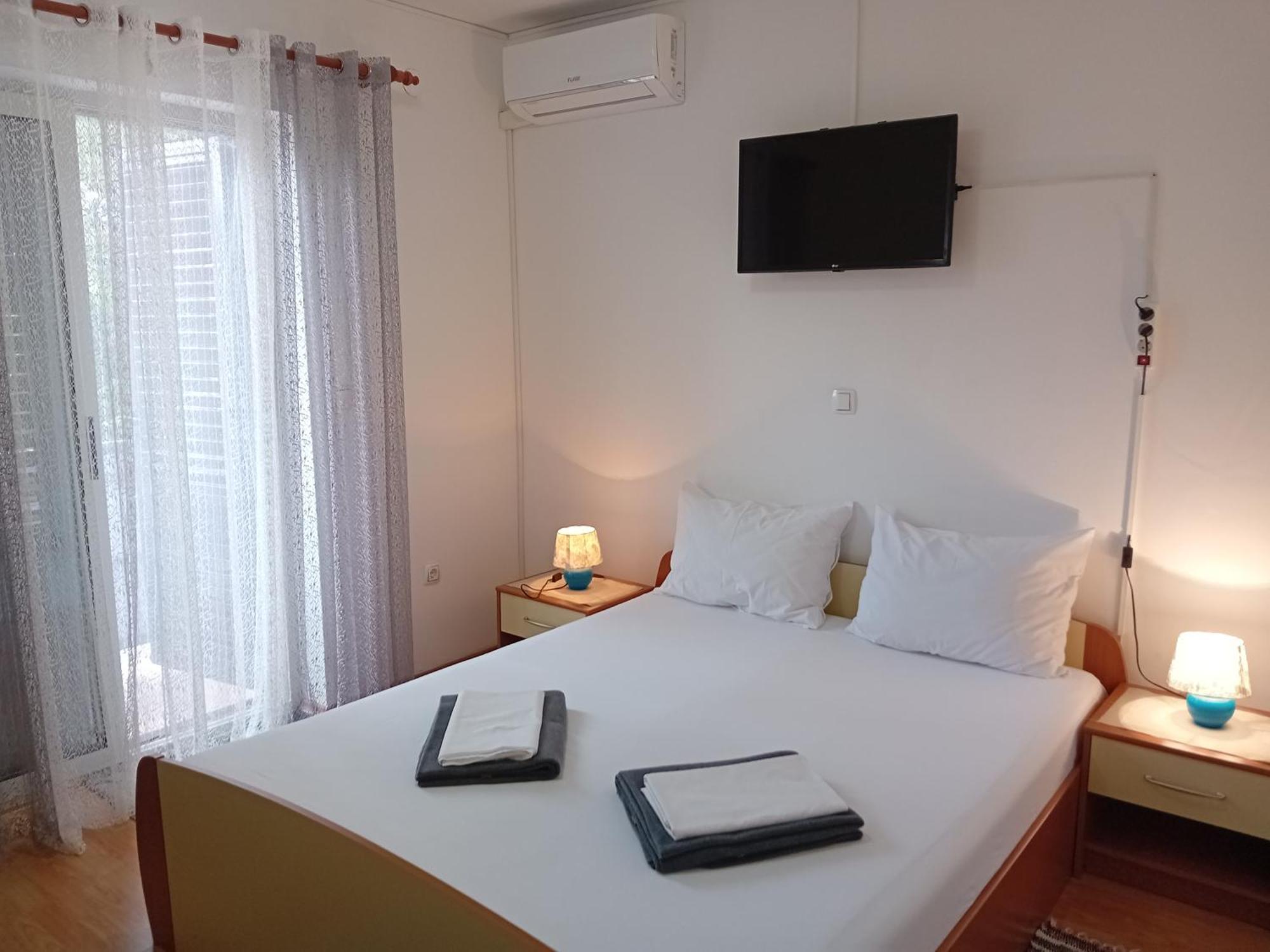 Apartments And Room Markovic Rovinjsko Selo Bilik gambar