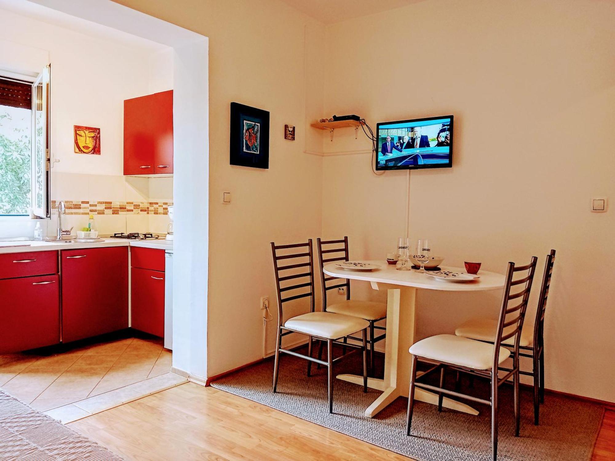 Apartments And Room Markovic Rovinjsko Selo Luaran gambar